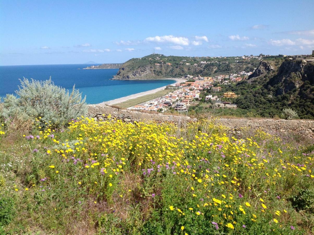 La Casa Del Nonno Bed & Breakfast Milazzo Exterior photo